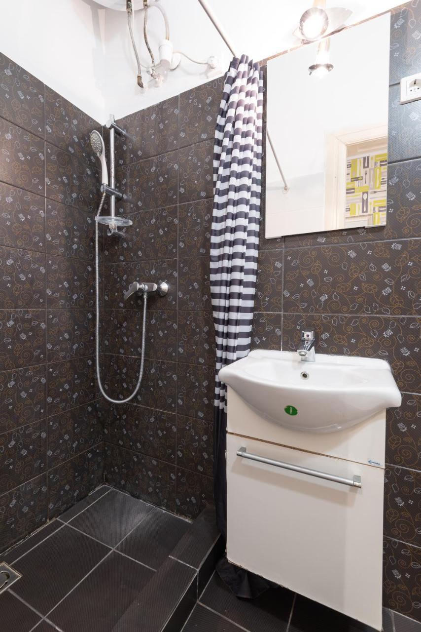 Standard Apartment By Hi5 - West End Center Budapest Luaran gambar