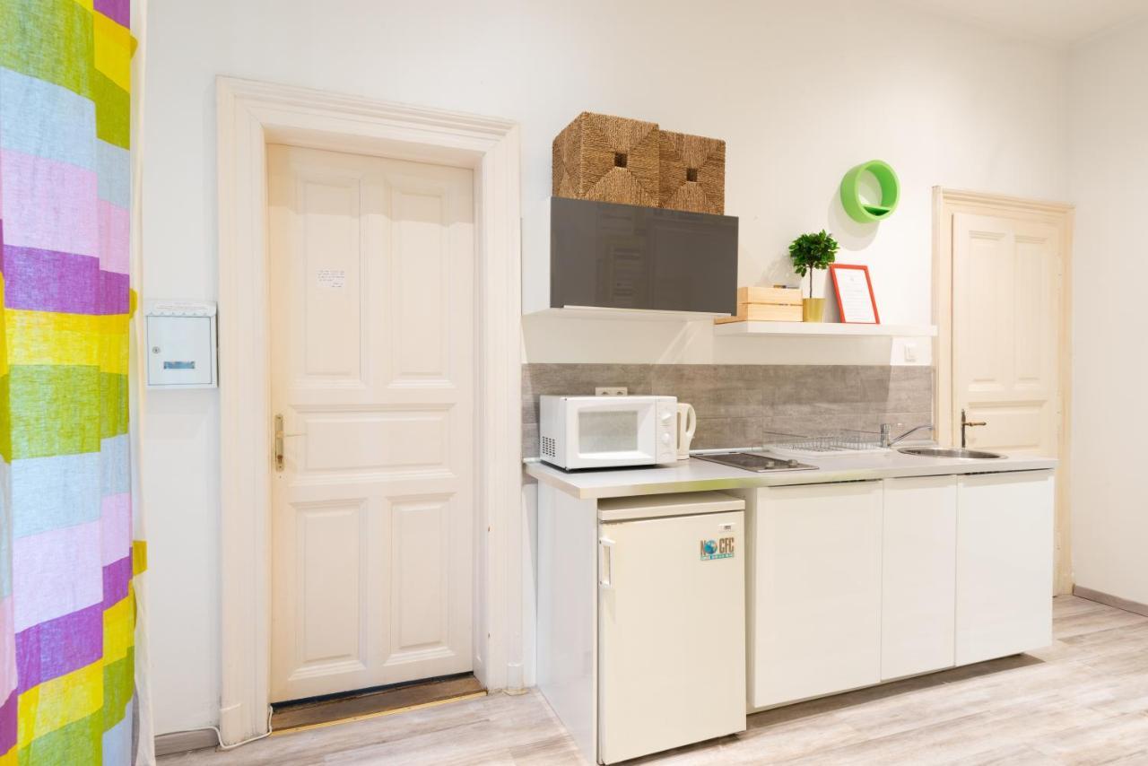Standard Apartment By Hi5 - West End Center Budapest Luaran gambar